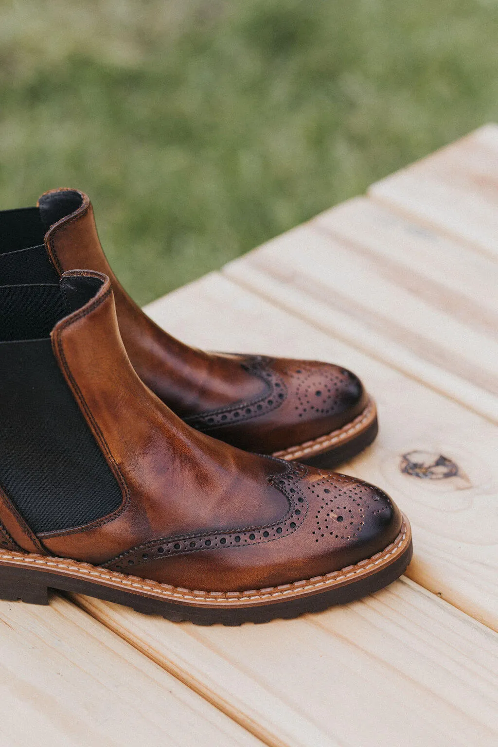 Abril Chelsea & Oxford Boots - Brownie Leather