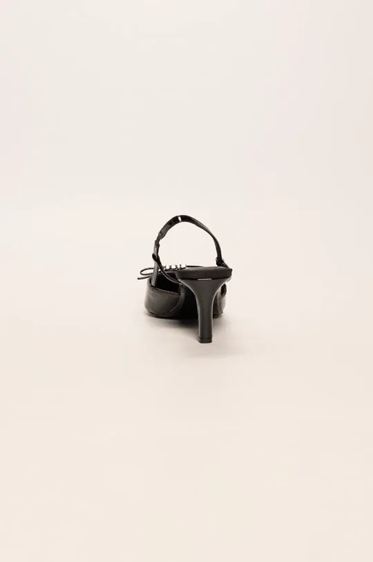 CARLINE SLINGBACK PUMP