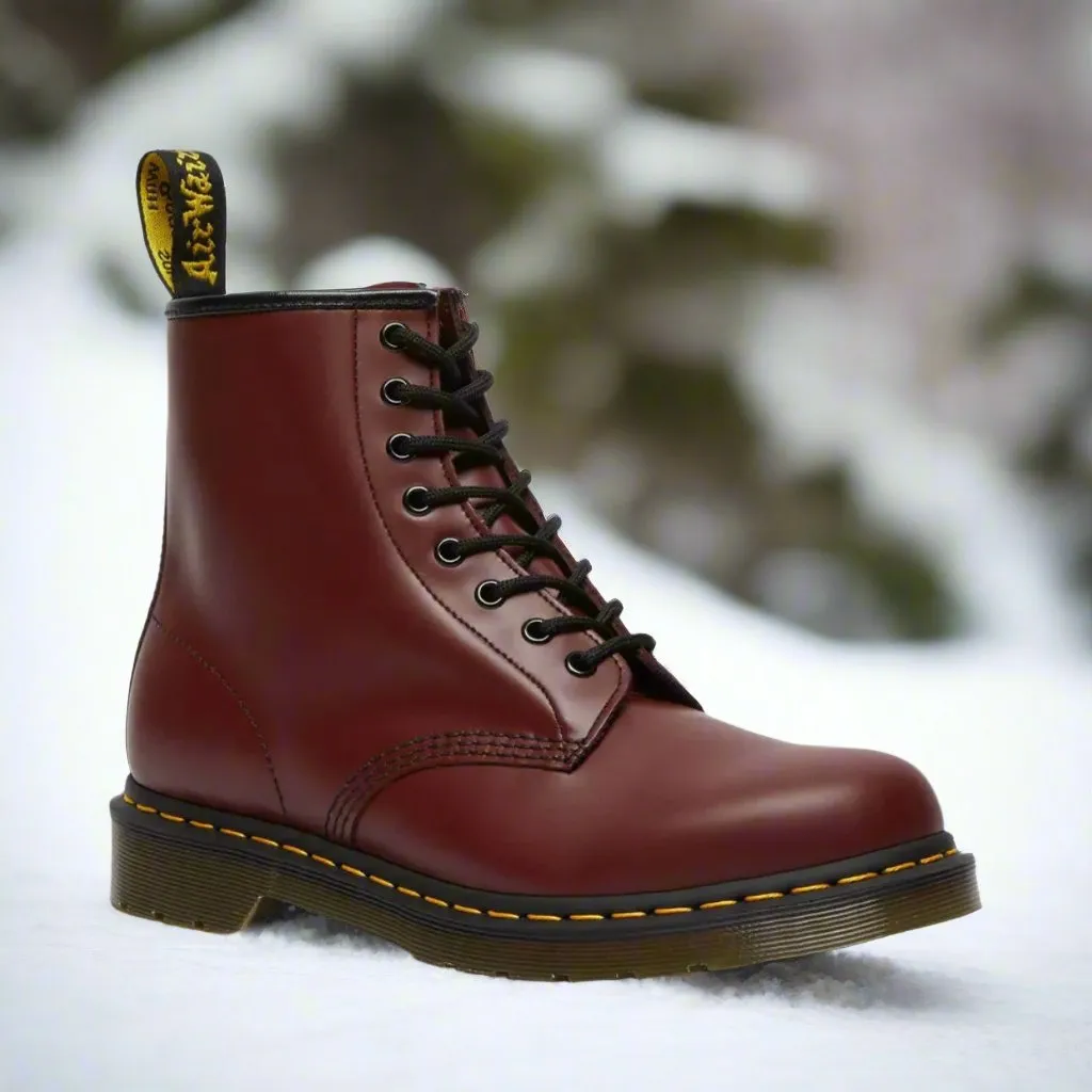 Charlie/ Elegant lace-up unisex boots