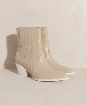 Dolly Boots