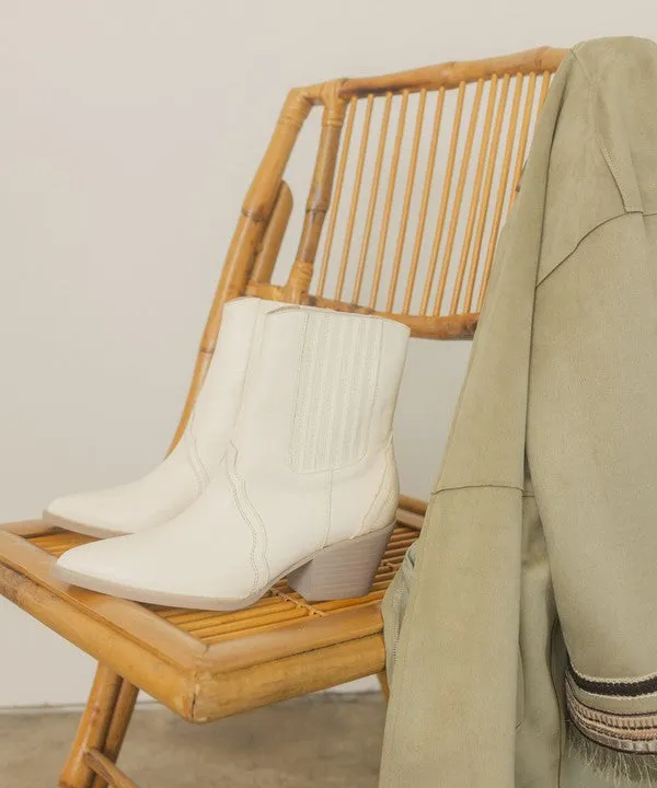 Dolly Boots