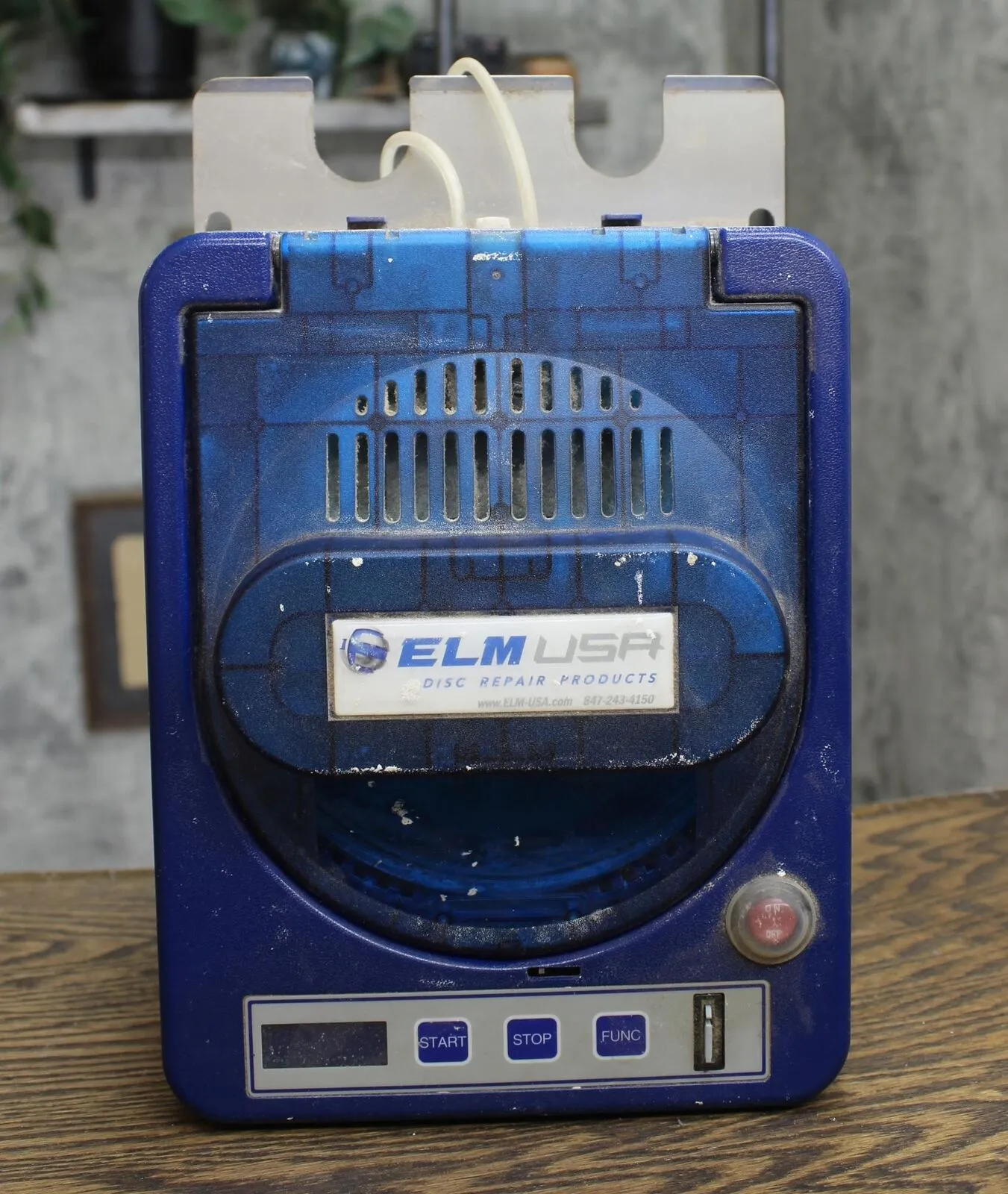 ELM ECO PRO 2 Automatic Disc Repair Machine   ECO Clean   1009 Min   Supplies