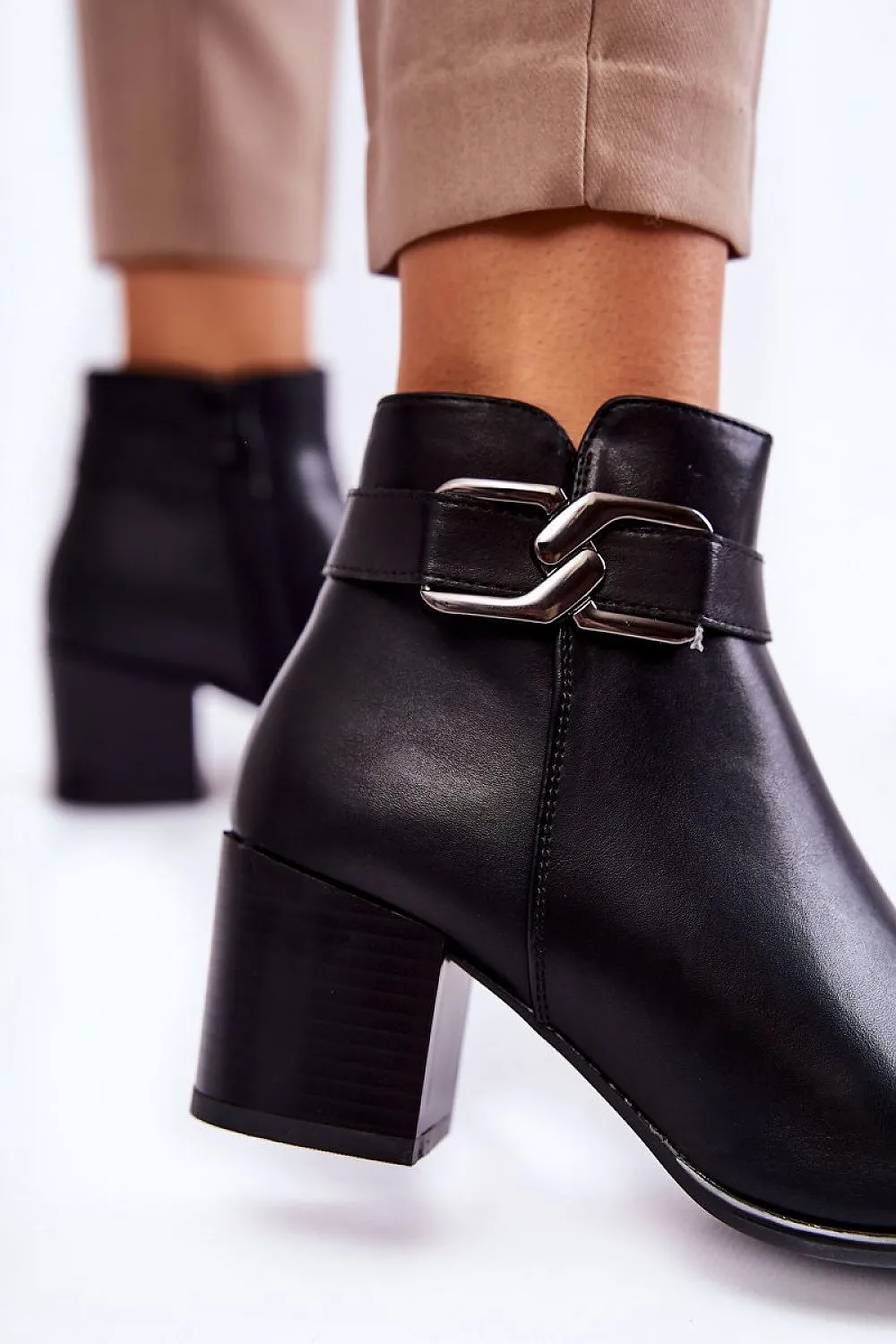 Heel boots