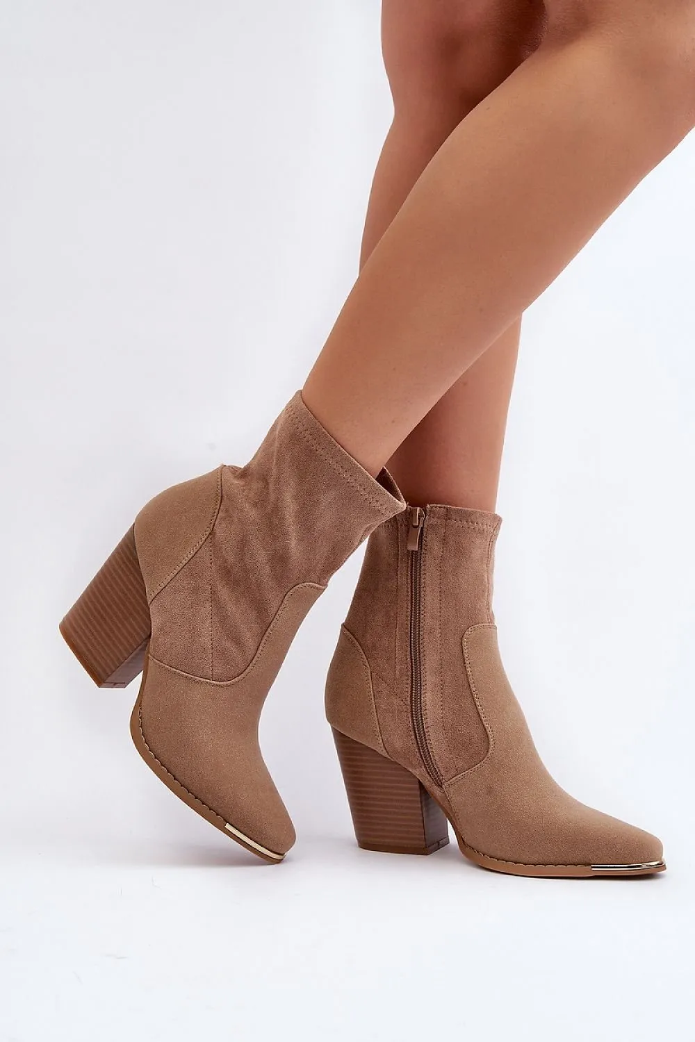 Heel boots