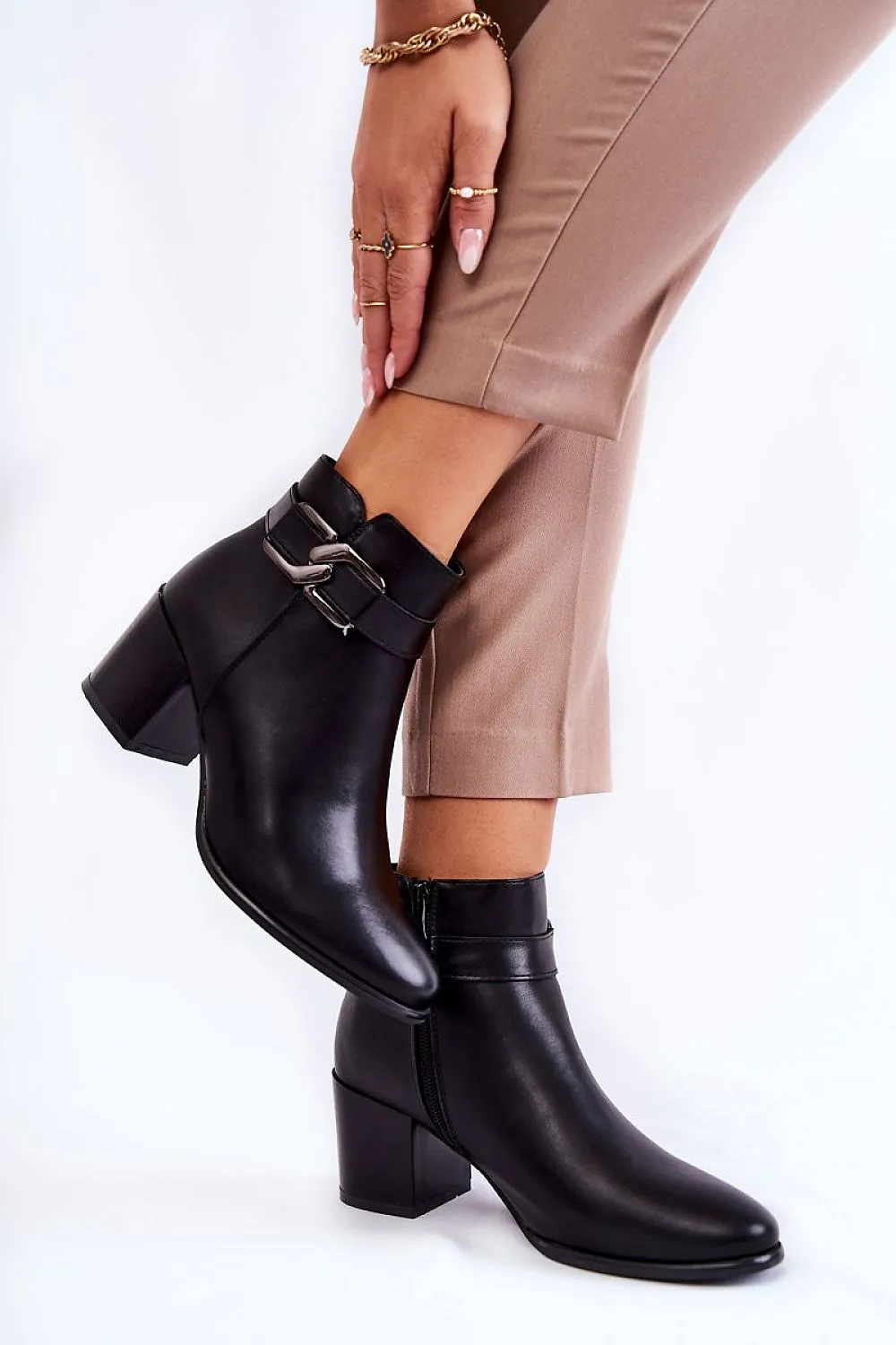 Heel boots