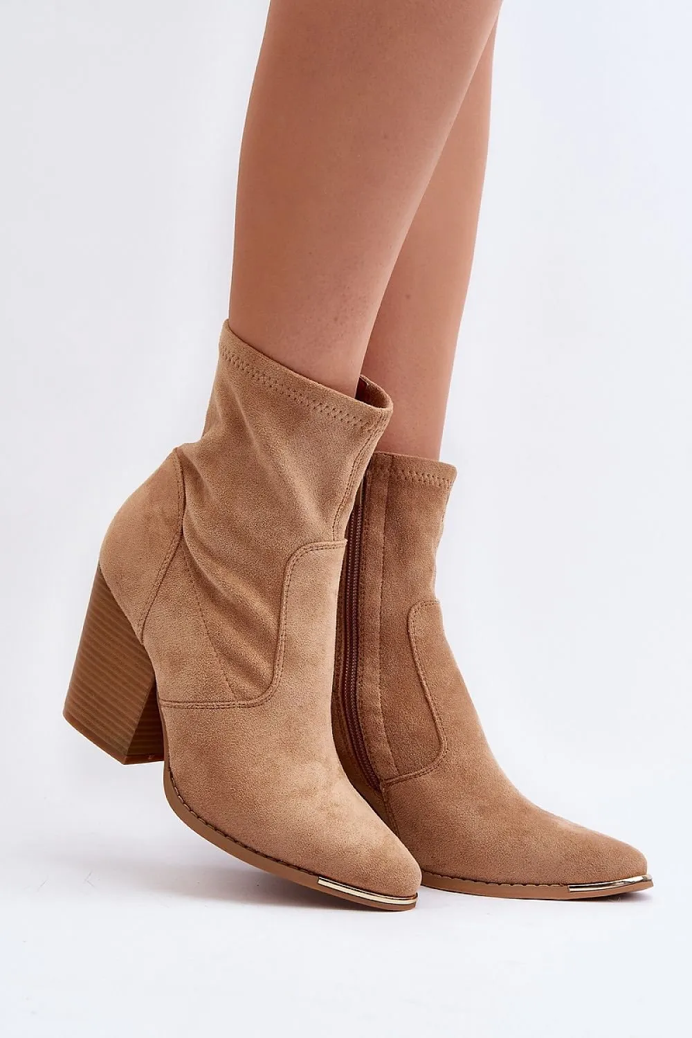 Heel boots