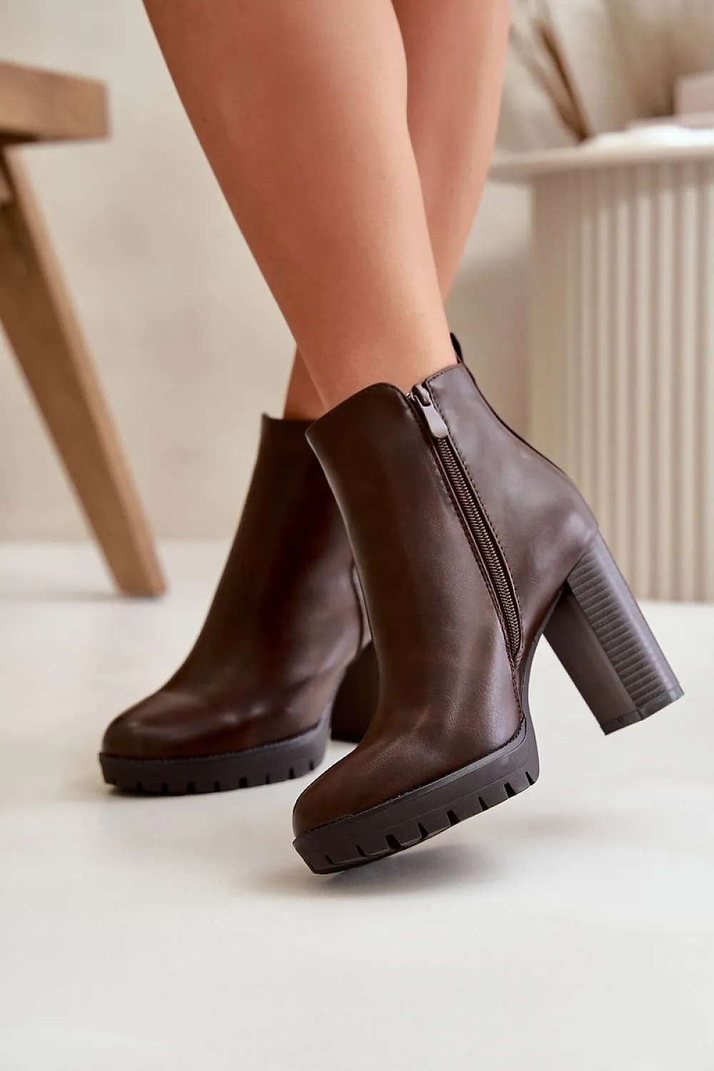 Heel boots