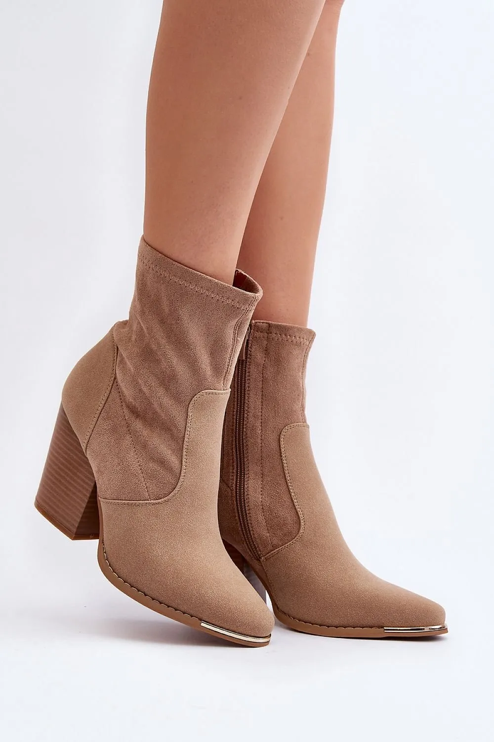 Heel boots