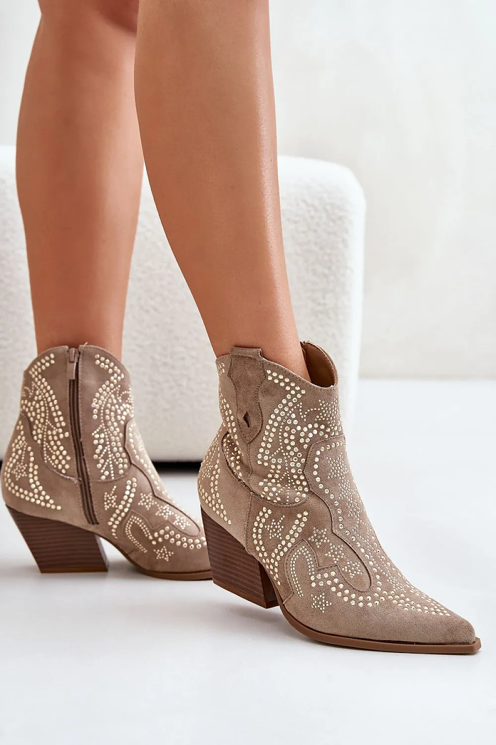 Heel boots