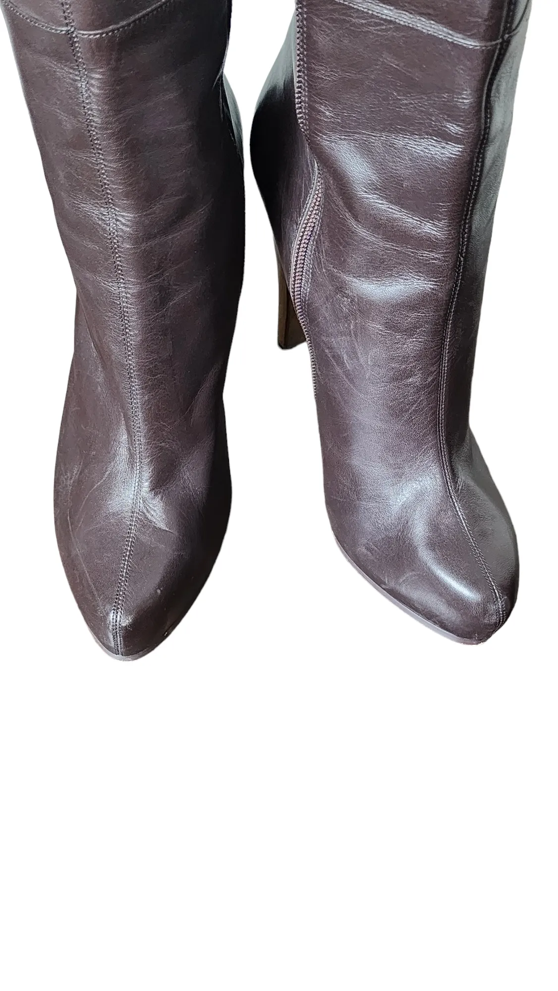 Knee high leather boots sz 9