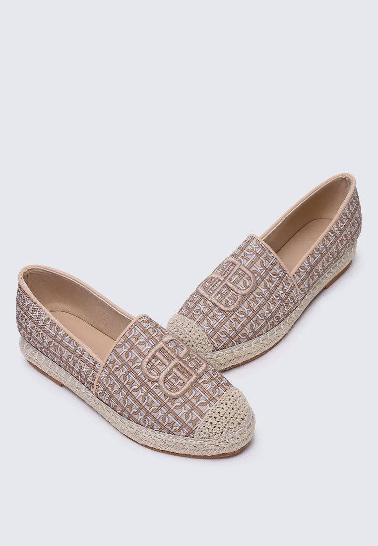 Maci Comfy Espadrilles In Almond