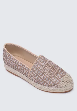 Maci Comfy Espadrilles In Almond