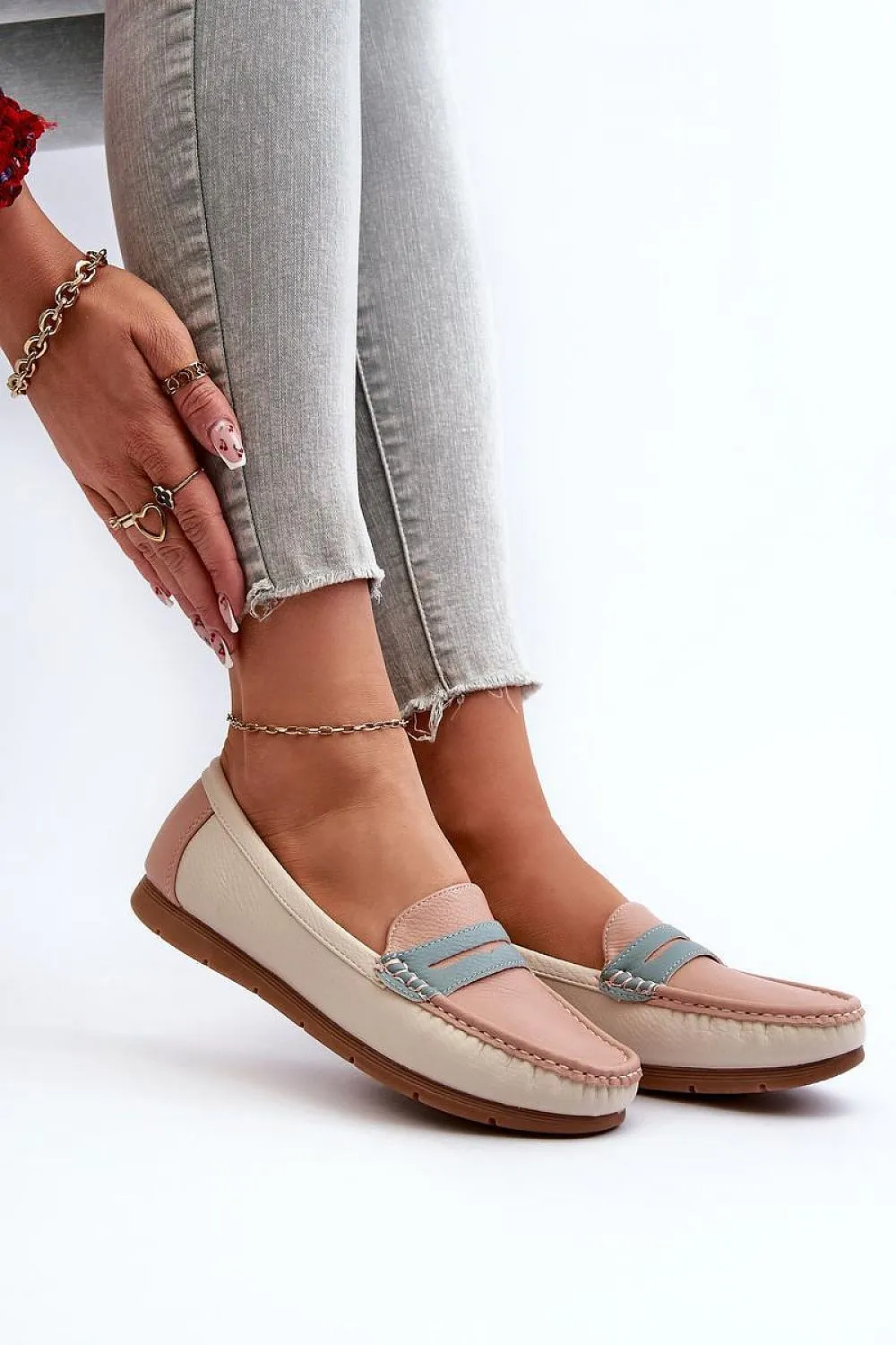 Mocassin