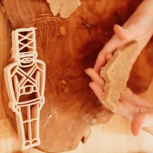 Nutcracker Eco Cutter