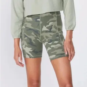 NWT Monrow Olive Camouflage Biker Shorts with Pockets