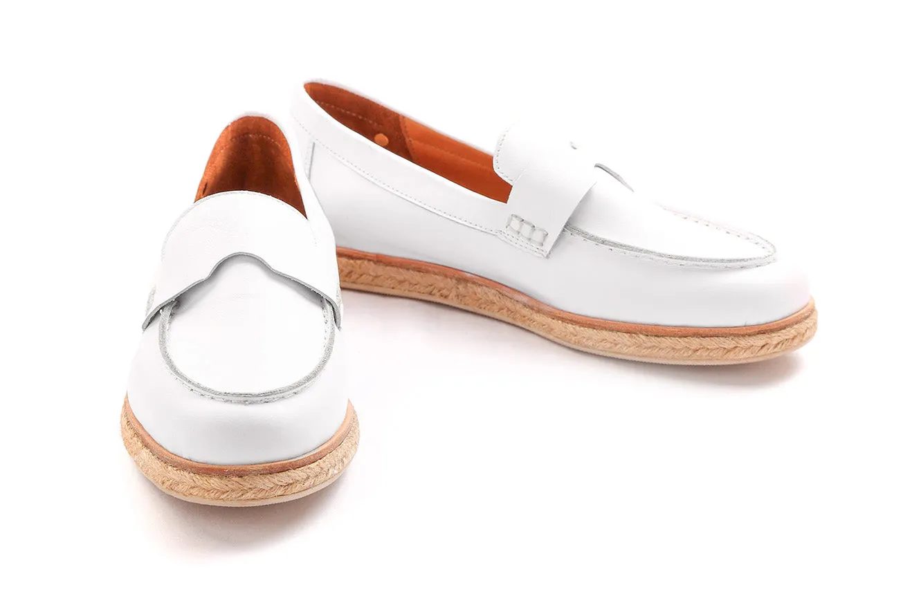 Pancha 715 White