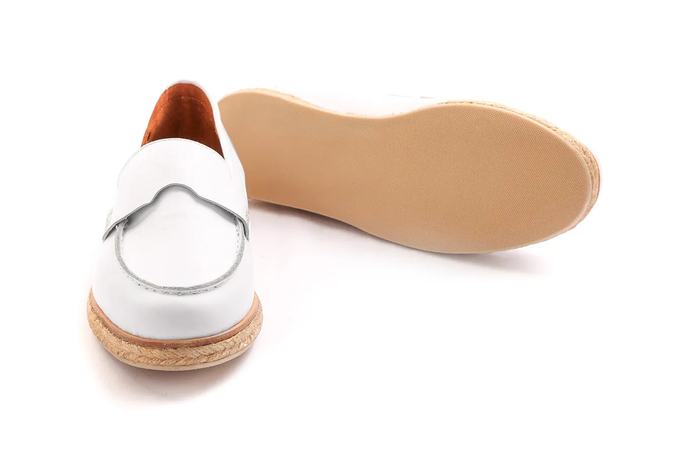 Pancha 715 White