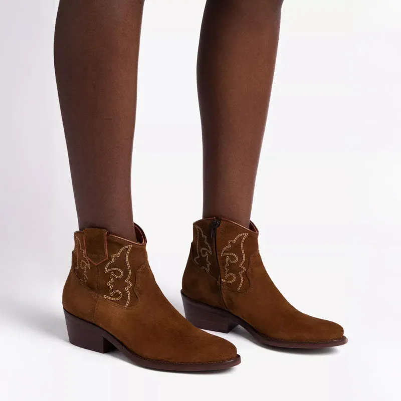 PENELOPE CHILVERS Cassidy Suede Embroidered Boots in Peat
