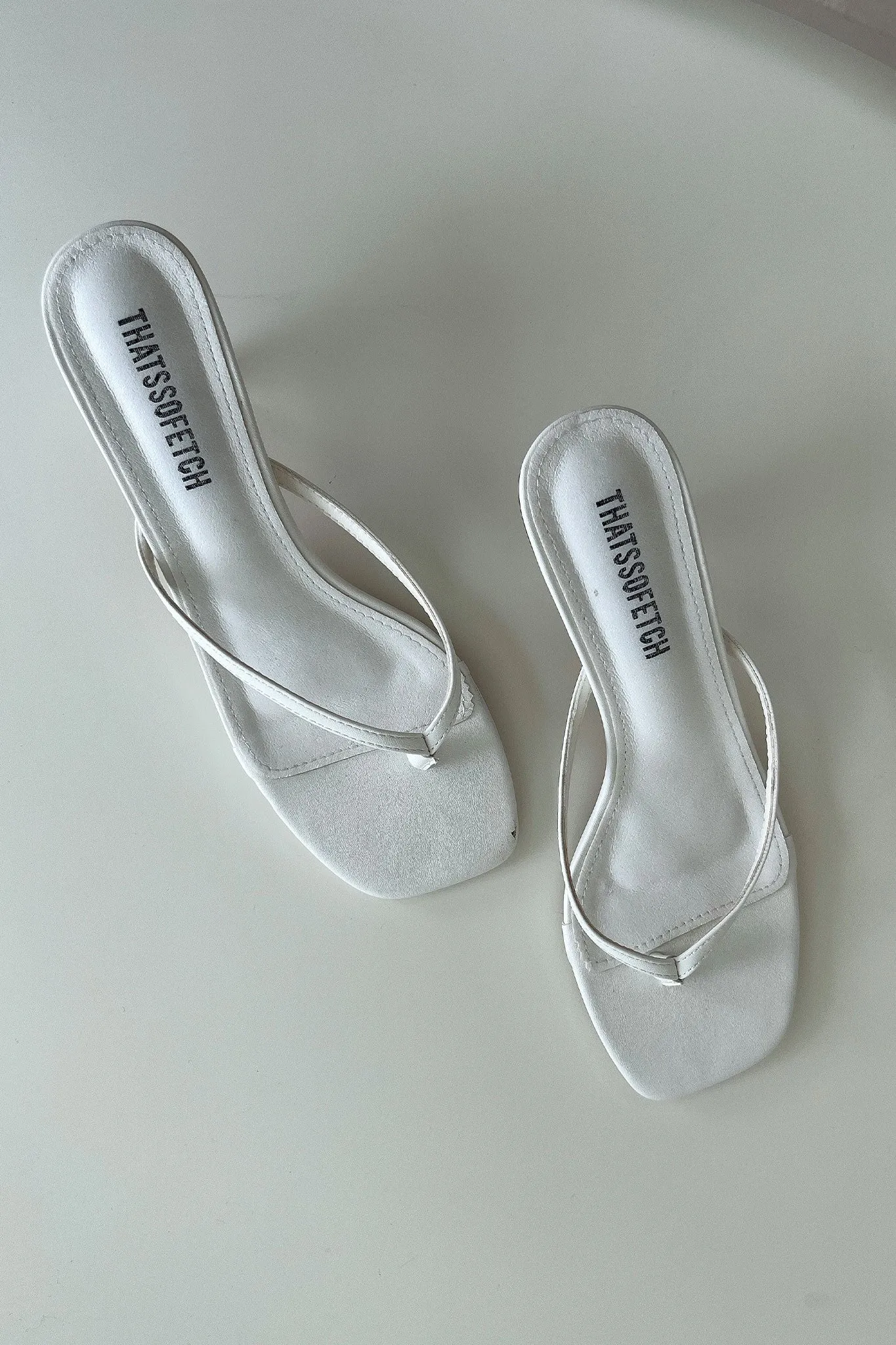 Ravi Heels - White
