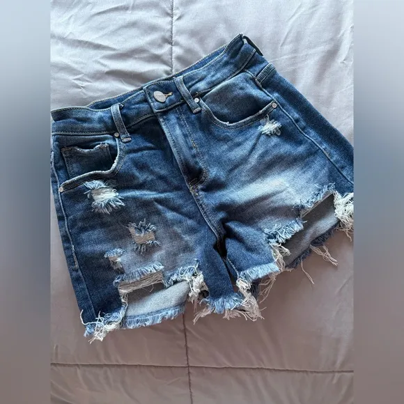 Risen Jean Shorts NWOT
