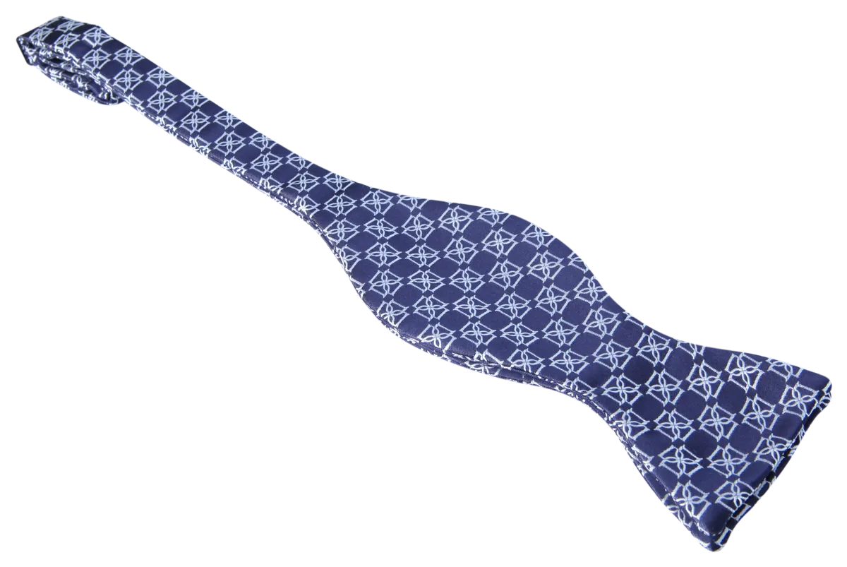 SIGNATURE SERIES BOWTIE