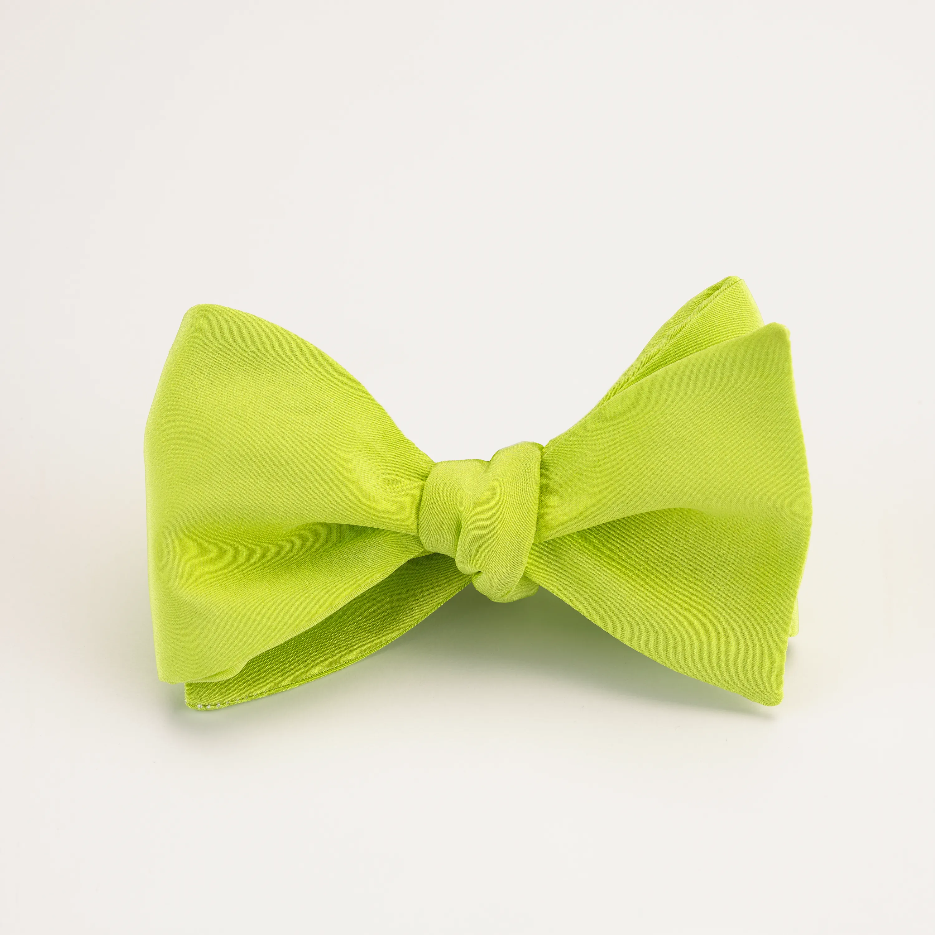 SIGNATURE SERIES BOWTIE