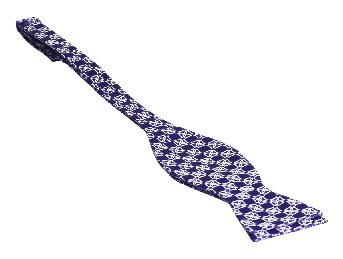 SIGNATURE SERIES BOWTIE