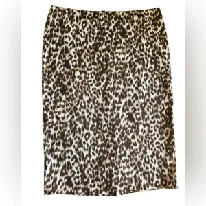SoCa by St. John Leopard Print Pencil Skirt - Size 12
