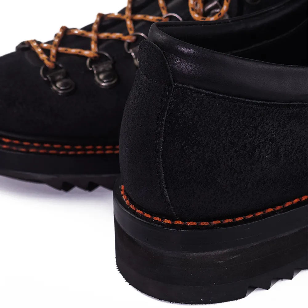 Trailmaster Low "Tough Trails Tough Boots" - Black