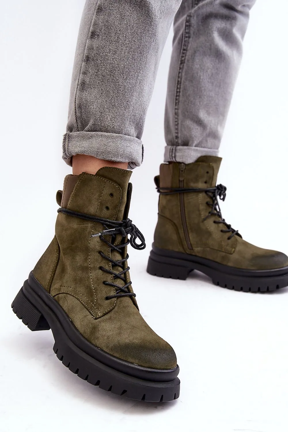 Trapper shoes