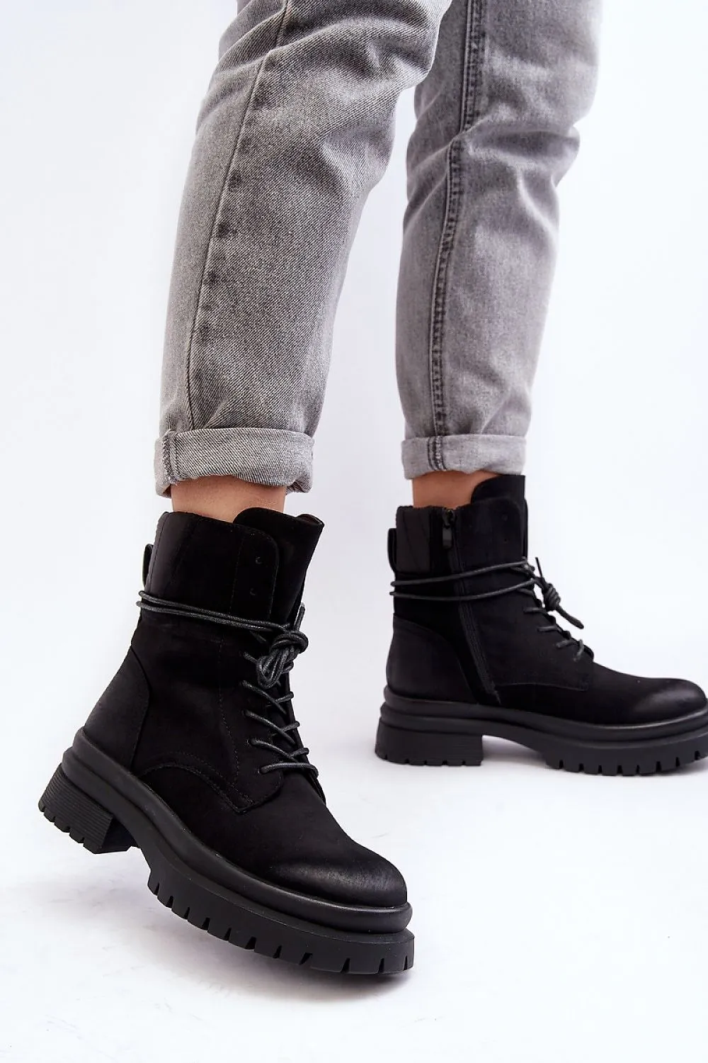 Trapper shoes