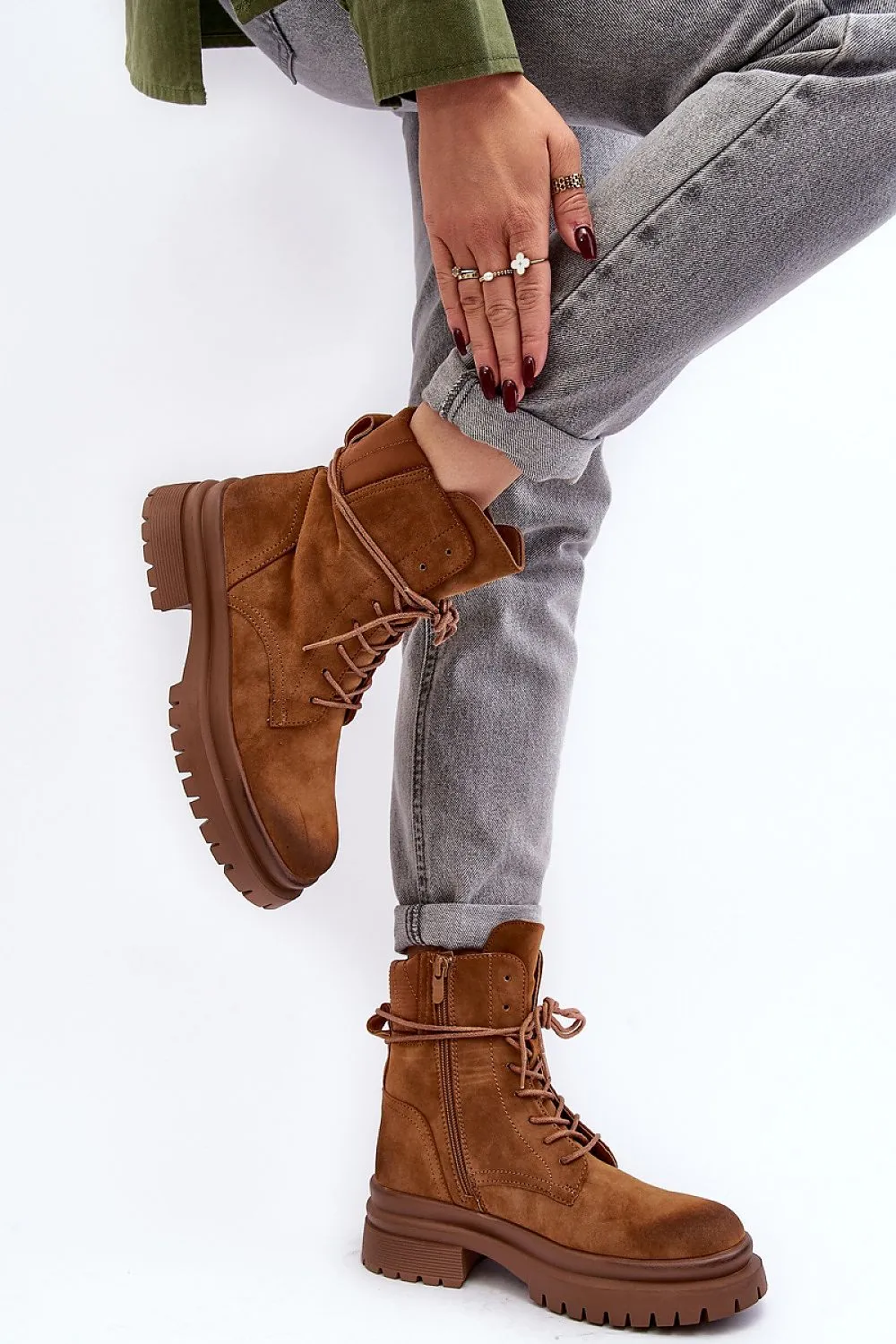 Trapper shoes