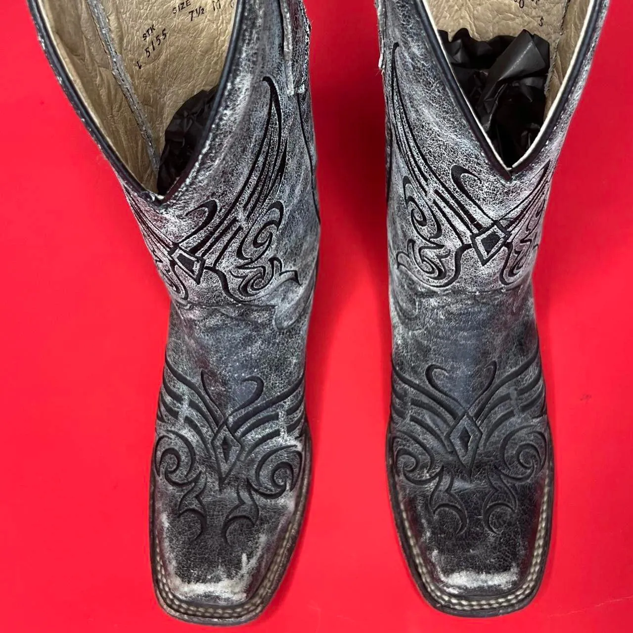 VINTAGE EMBROIDERED URBAN WESTERN BOOTS