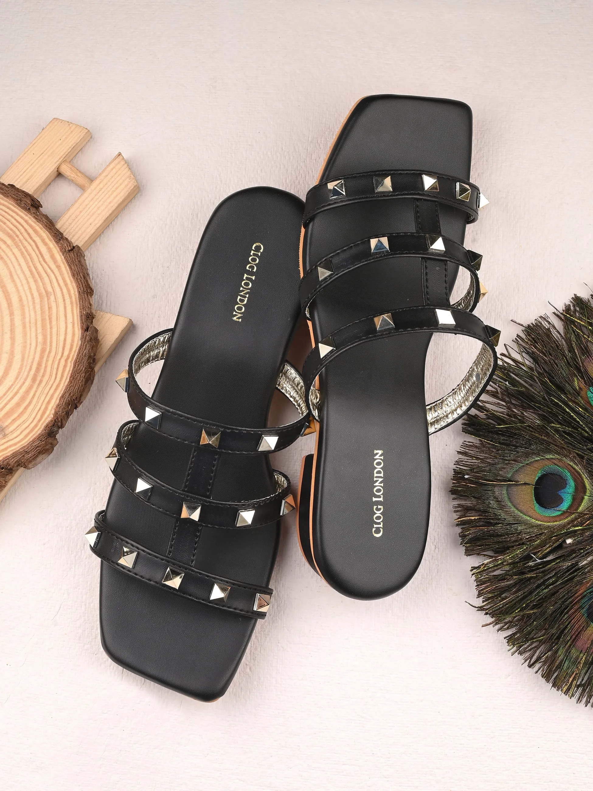 Women Flats