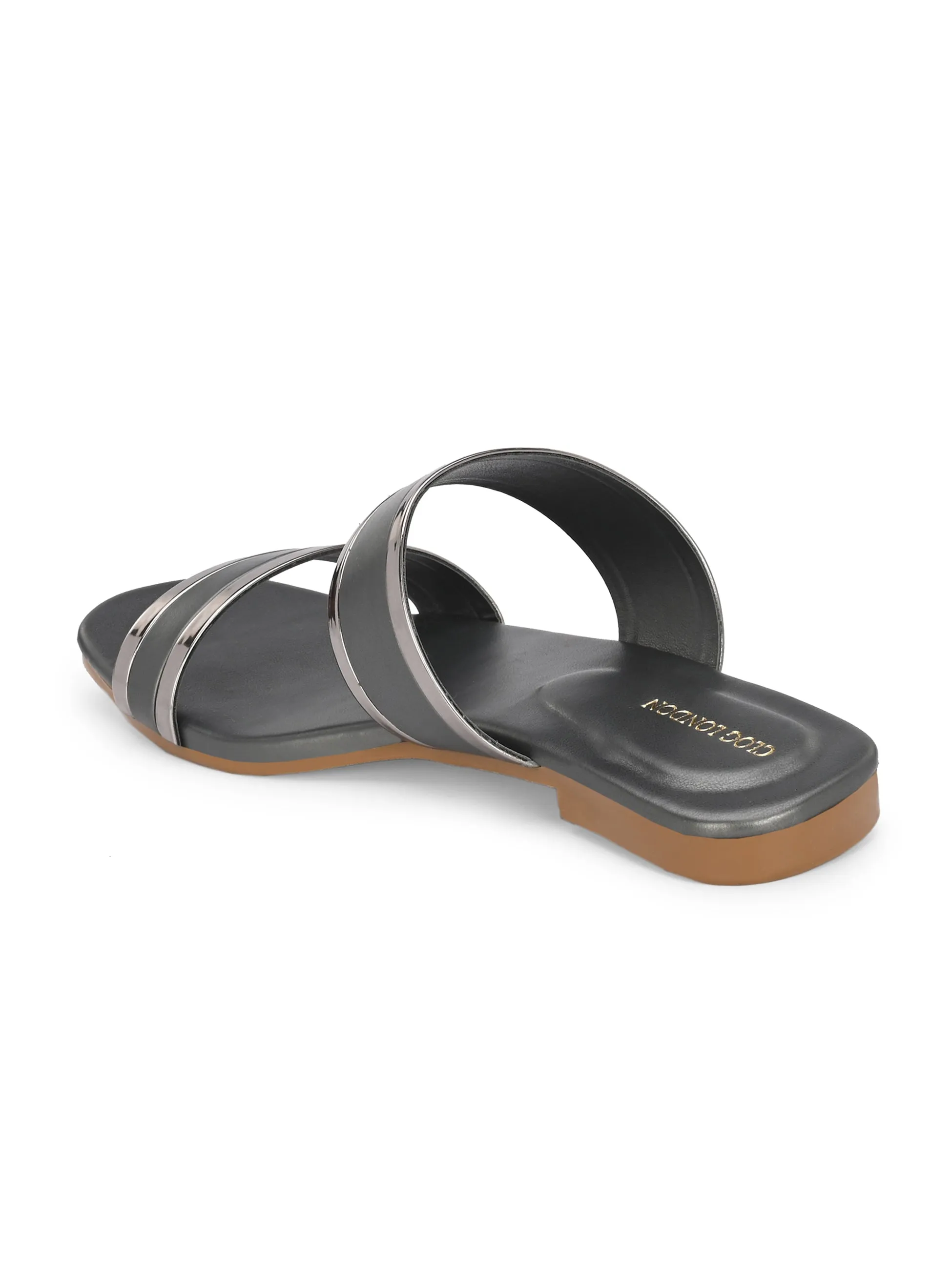 Women flats