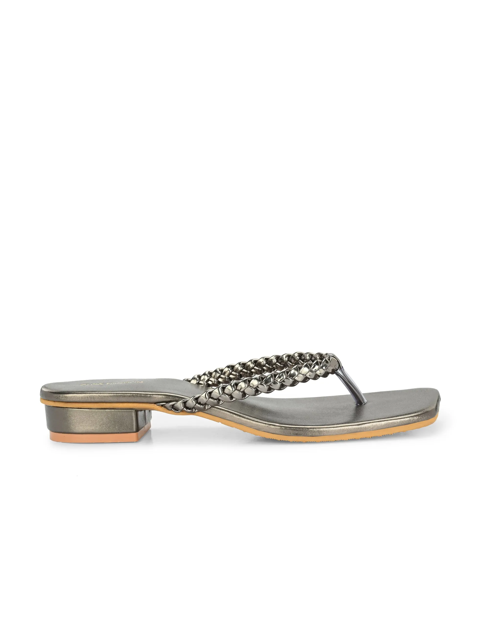 Women flats