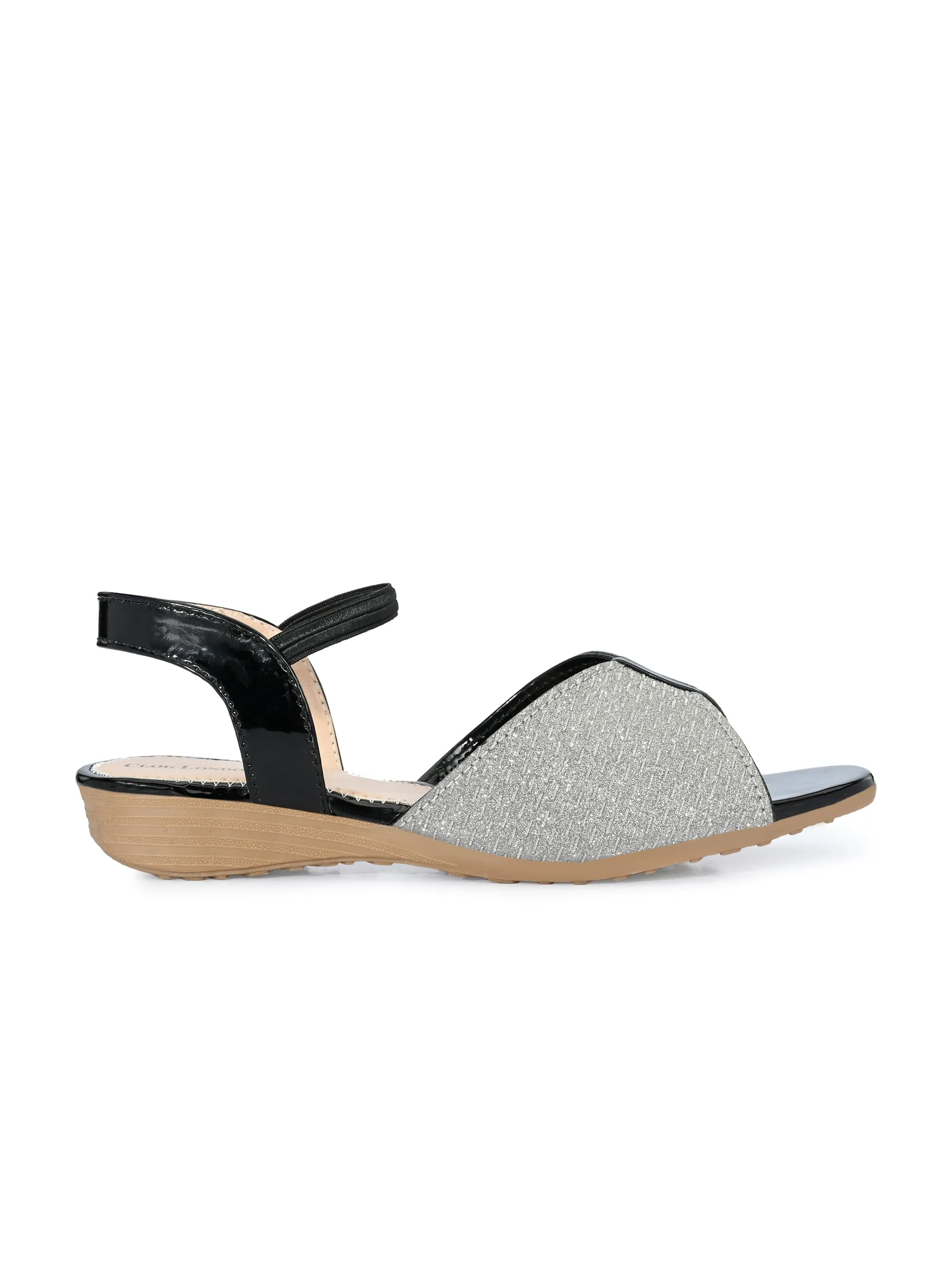Women Flats