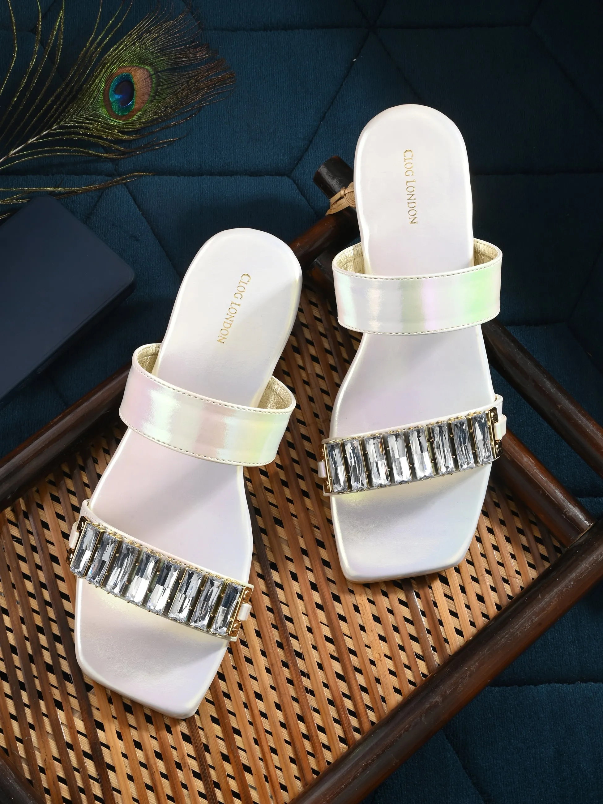 Women Flats