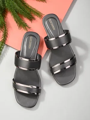Women flats