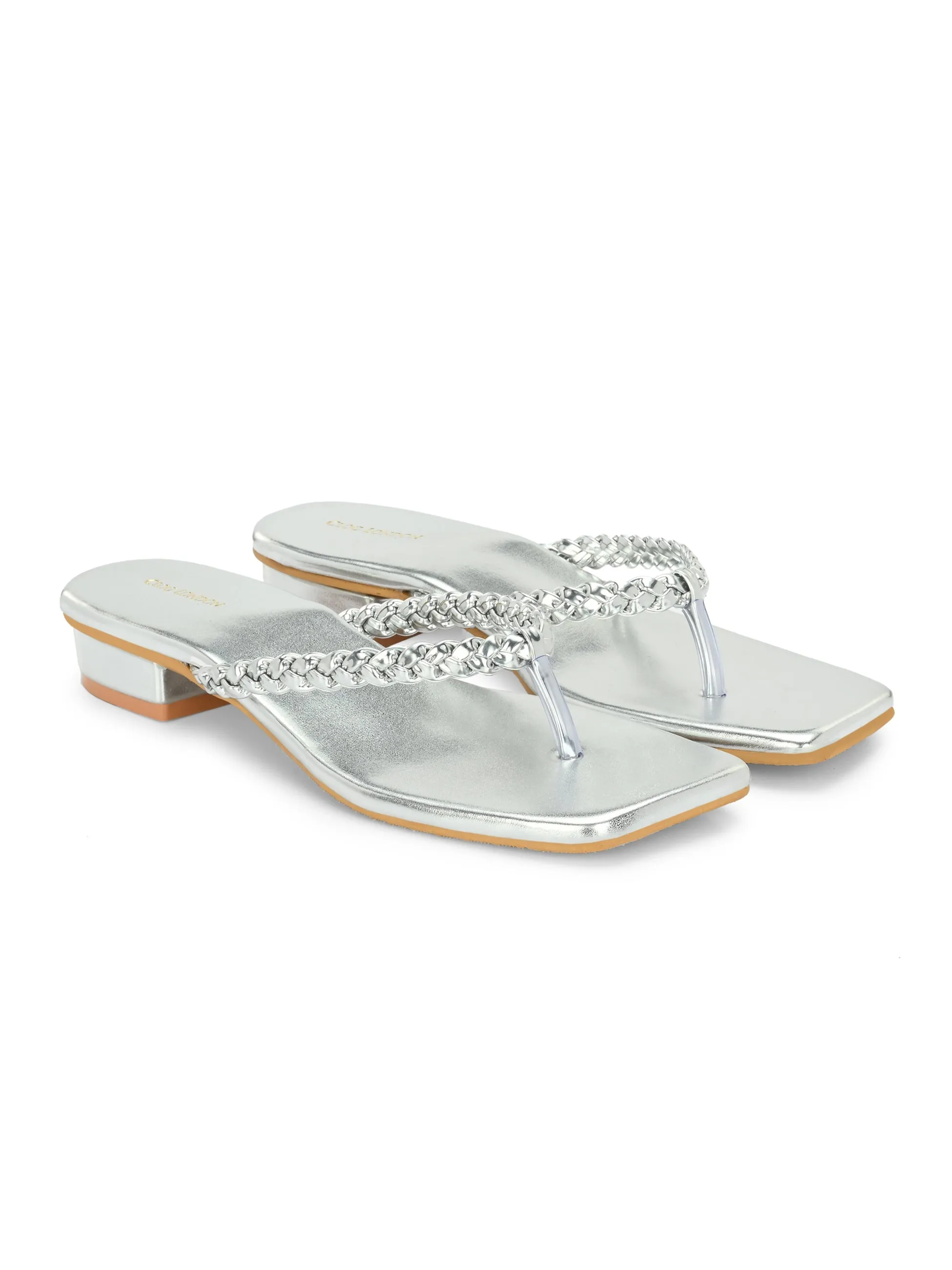 Women flats