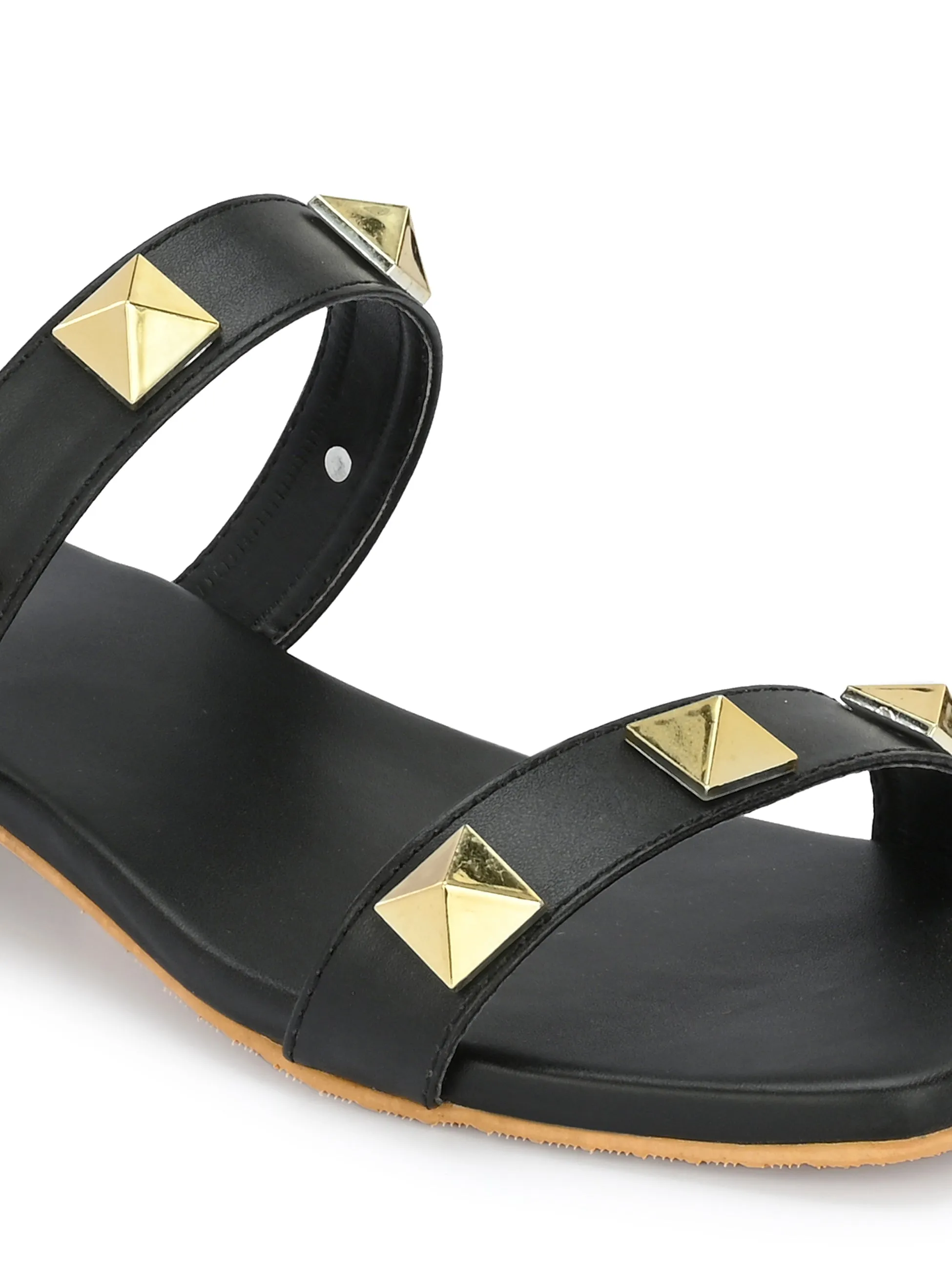Women flats