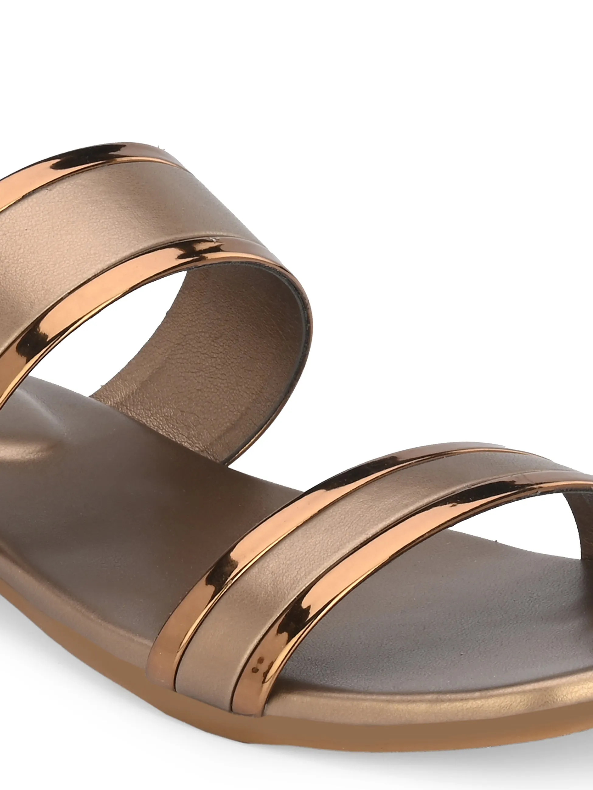 Women flats